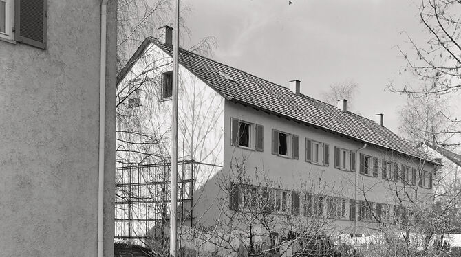 1966 - GWG-Wohnhaus: Wer kennt die Adresse dieses Gebäudes?        