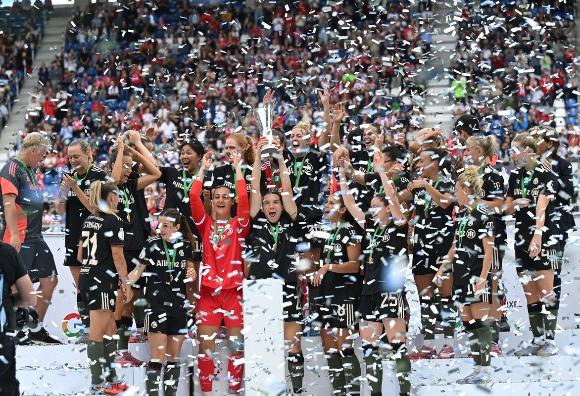 Bayern München - VfL Wolfsburg Bayern München - VfL Wolfsburg