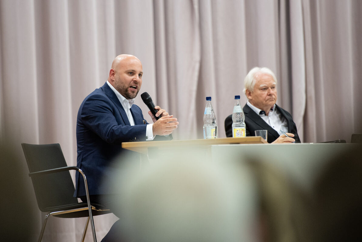 Palmer_Frohnmeier_TÜ_05_09_2025_Schanz_063