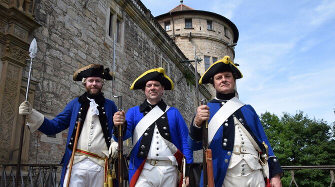Füsiliere Soldaten des Württembergischen Füsilierregiments »von Truchseß« bewachten den Zugang zu Hohentübingen.