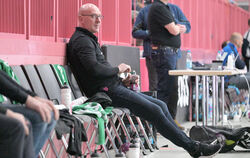 Bevor sich Ferenc Rott am Samstag in der Tübinger Paul-Horn-Arena zurücklehnen kann, gibt's  für ihn und die Metzinger Helfer no