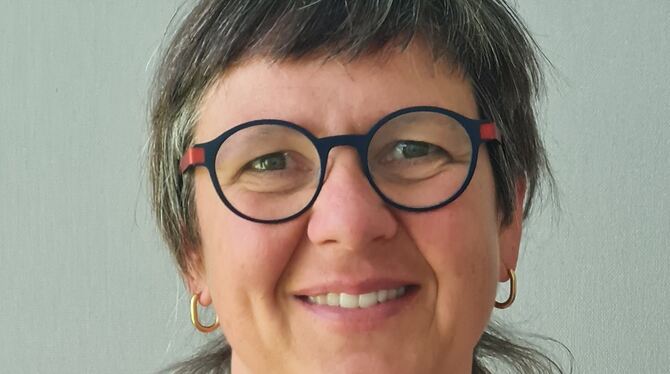 Barbara Boßler Barbara Boßler ist Community Health Nurse im Port-Gesundheitszentrum Hohenstein.