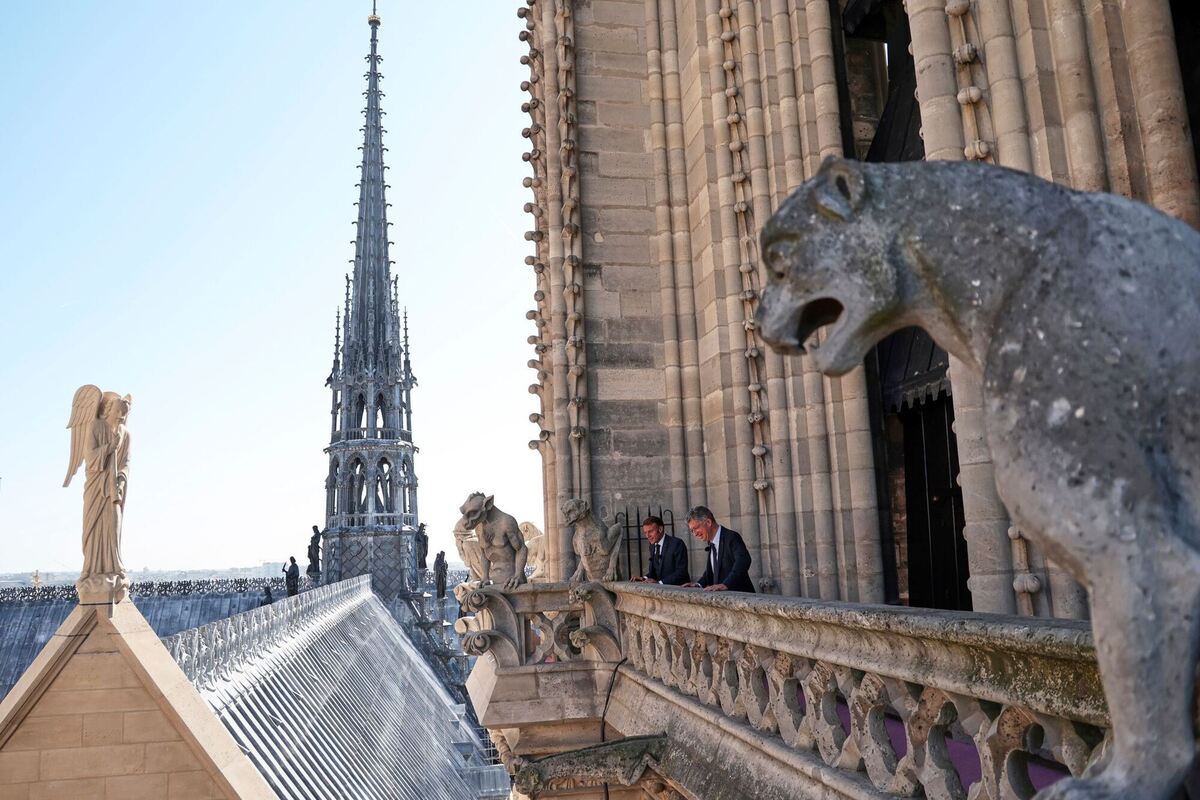 Notre Dame - Einweihung Türme