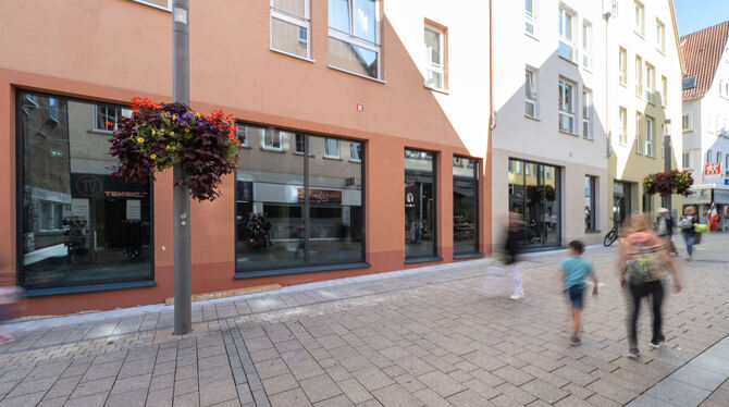 Katharinenhof Edeka Die Wohnungen im Großprojekt »Katharinenhof« sind fertig. Von einer Edeka-Filiale ist aber noch nichts zu sehen.