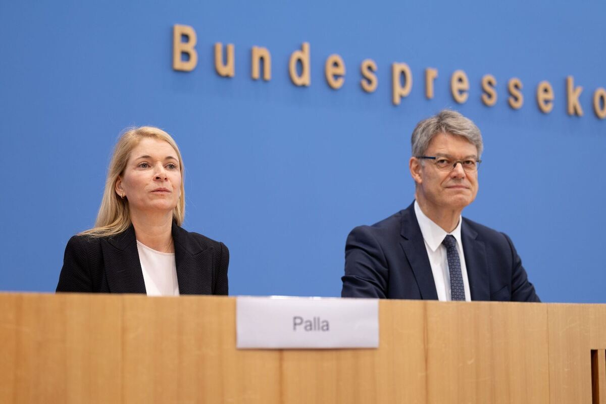 Neue Bahn-Strategie wird vorgestellt Neue Bahn-Strategie wird vorgestellt