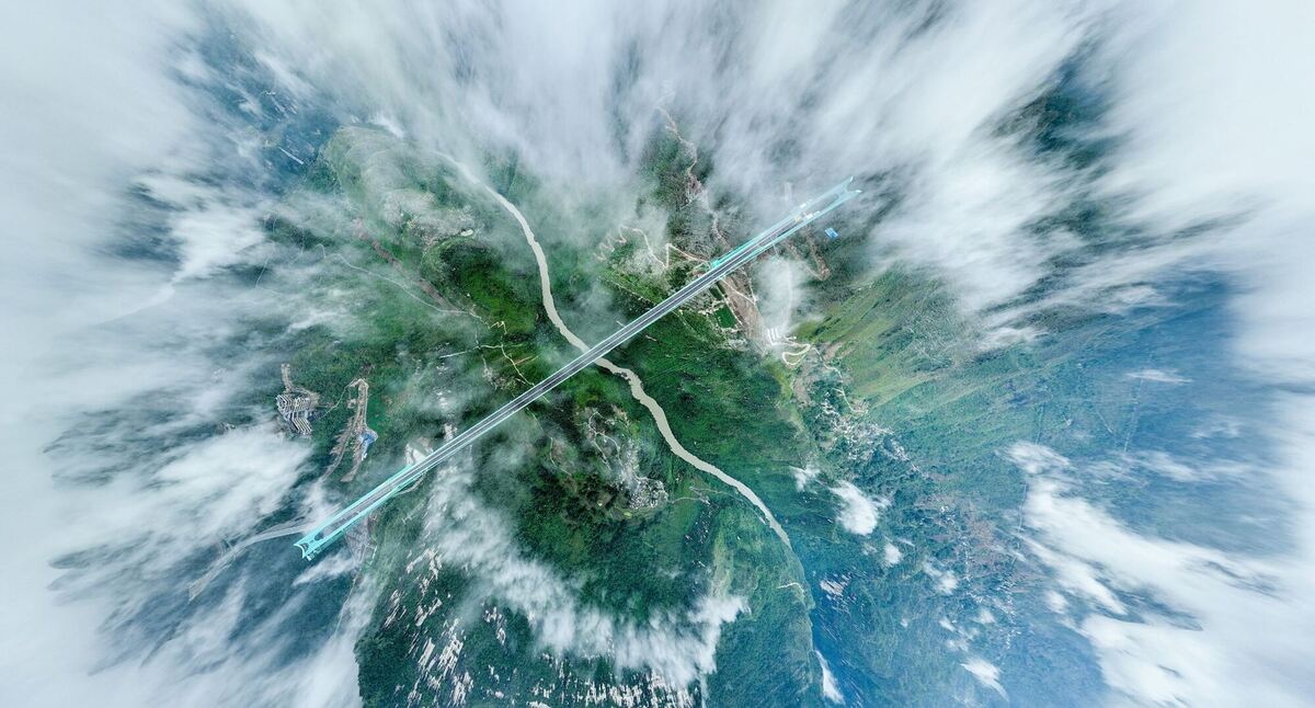 Huajiang Grand Canyon Bridge in China Huajiang Grand Canyon Bridge in China