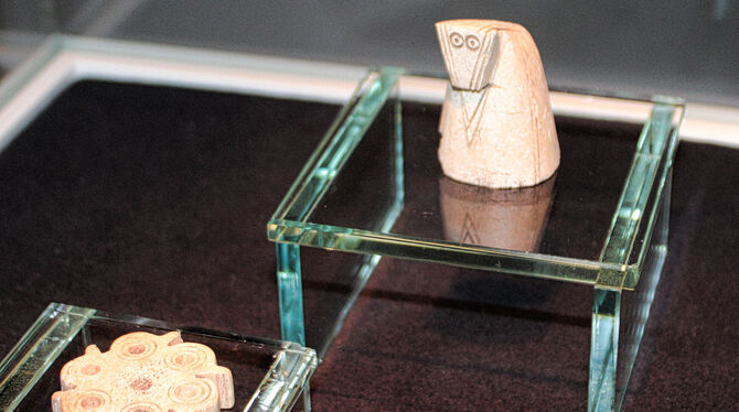 Mittelalterliche Spielsteine vom Burgstein Aktuell werden die Spielsteine vom Burgstein auf Schloss Hohentübingen gezeigt.