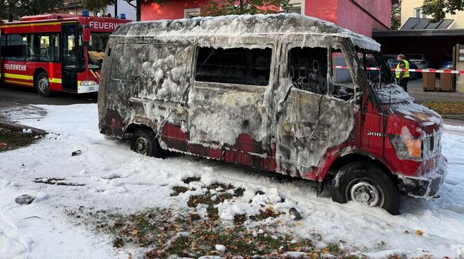 Brand in München - Großeinsatz von Polizei und Feuerwehr Brand in München - Großeinsatz von Polizei und Feuerwehr
