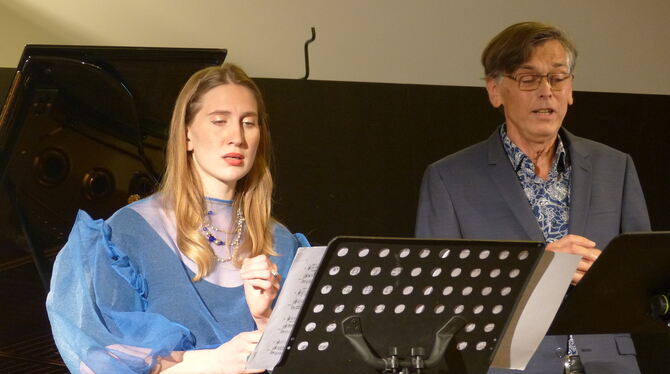 Herbstliche Musiktage Bad Urach Katharina von Hassel und Florian Prey im Duett.