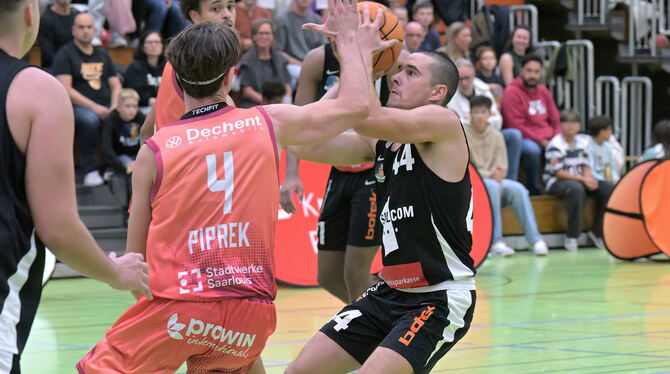 Vito Barbarosa (rechts) ließ sein Können in Gießen immer wieder aufblitzen.