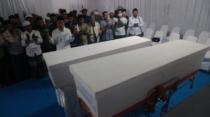 Schuleinsturz in Indonesien Schuleinsturz in Indonesien