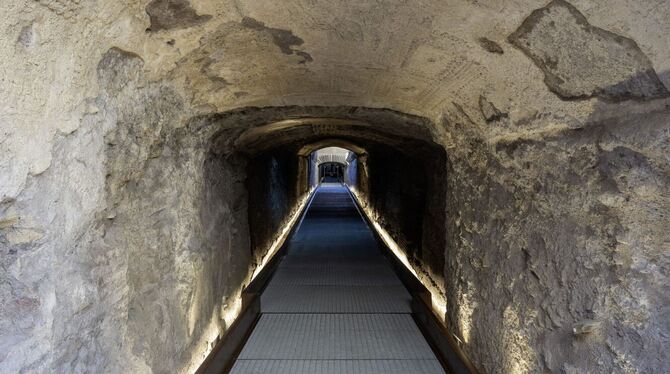 Unterirdischer Geheimgang im Kolosseum für Besucher geöffnet Unterirdischer Geheimgang im Kolosseum für Besucher geöffnet