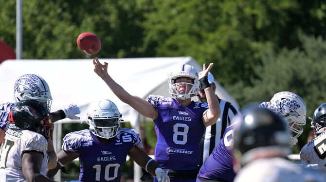 Mike Danowski (rechts) bleibt, bekommt aber Konkurrenz. FOTO: BAUR Mike Danowski (rechts) bleibt, bekommt aber Konkurrenz. FOTO: BAUR