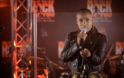 Aisata Blackman bei der Darsteller-Vorstellung im August, sie spielt die »Killer Queen« im Musical »We Will Rock You«.