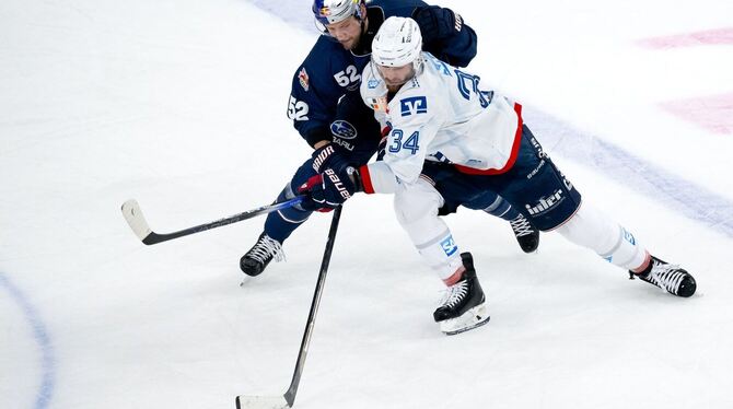 EHC Red Bull München - Adler Mannheim EHC Red Bull München - Adler Mannheim