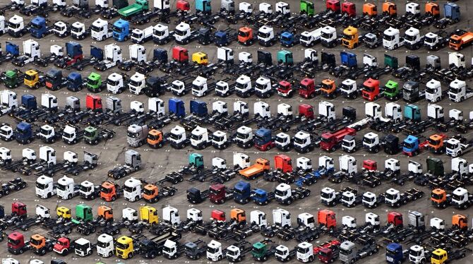 Daimler Truck Daimler Truck