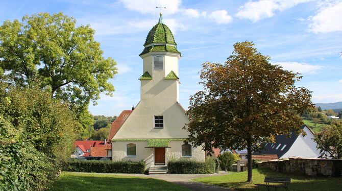 Stephanus-Kirche Sondelfingen Lange Zeit ahnte niemand, welche Schätze in der Stephanus-Kirche verborgen waren.