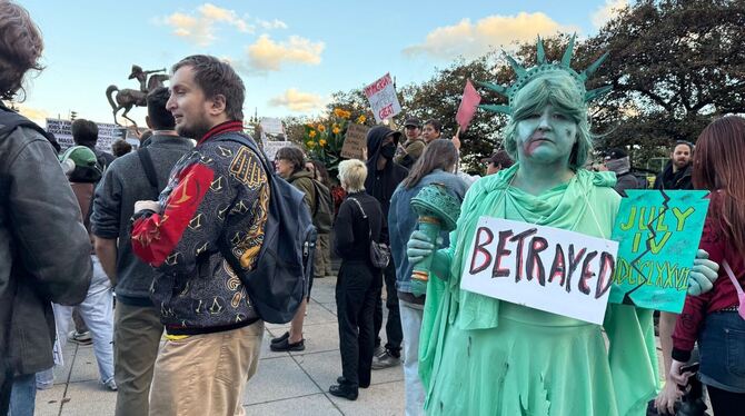 Demonstration in Chicago Demonstration in Chicago