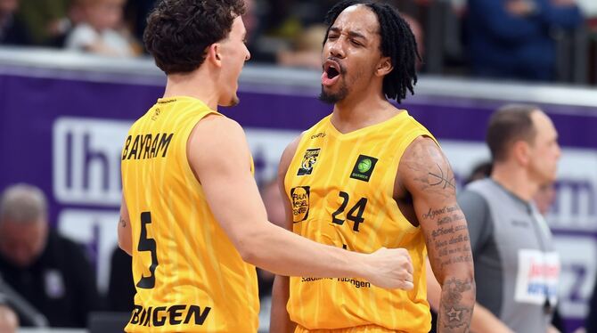 Kaya Bayram (links) lobt seinen Mitspieler JaCobi Wood (rechts) in den höchsten Tönen.