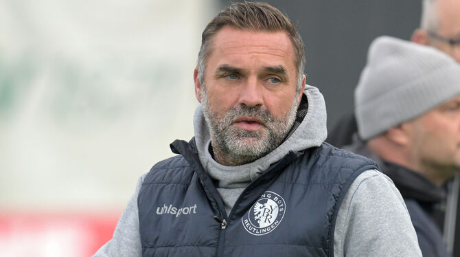 Schiebt die Favoritenrolle klar zum Gegner aus Holzhausen: Young-Boys-Coach Volker Grimminger.
