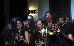 Bruckner-Abend mit dem Berliner Stegreif Orchester in der Festhalle Bad Urach.