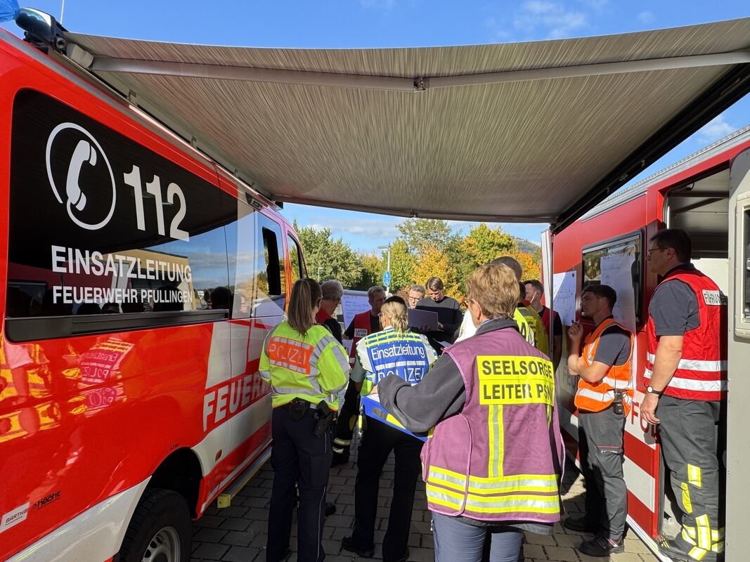 Besprechung Einsatzleitung Nordportal