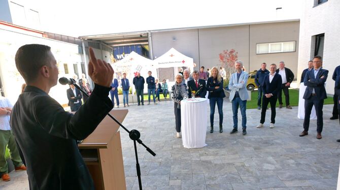 Der neue Campus bringt das Rote Kreuz in Tübingen deutlich voran, Architekt Florian Danner war für den Neubau verantwortlich.