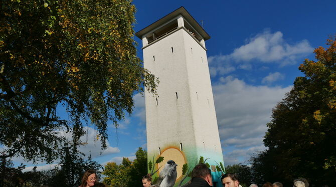 Gemütliches Beisammensein nach einer Sternwanderung zum 50. Geburtstag der Eingemeindung aller Teilorte von Pliezhausen.