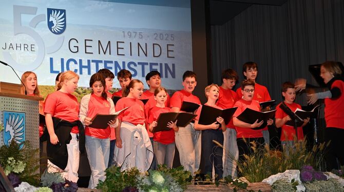Der Jugendchor des Sängerbunds Lichtenstein begrüßte die Gäste.