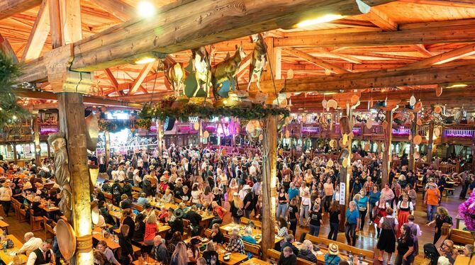 Letzter Tag des 178. Cannstatter Volksfestes