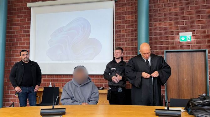 Mann wegen Mordes vor Gericht