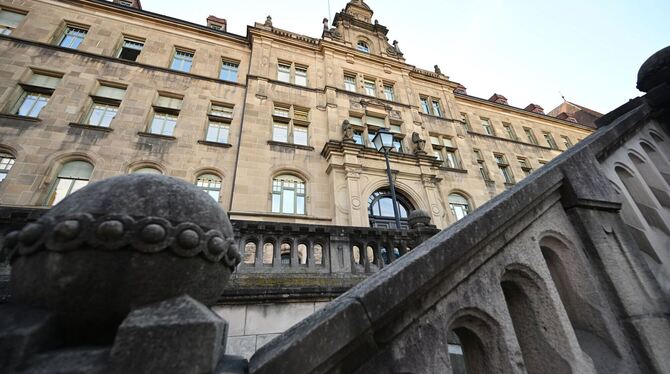 Prozess gegen Psychotherapeuten wegen sexuellen Missbrauchs Prozess gegen Psychotherapeuten wegen sexuellen Missbrauchs