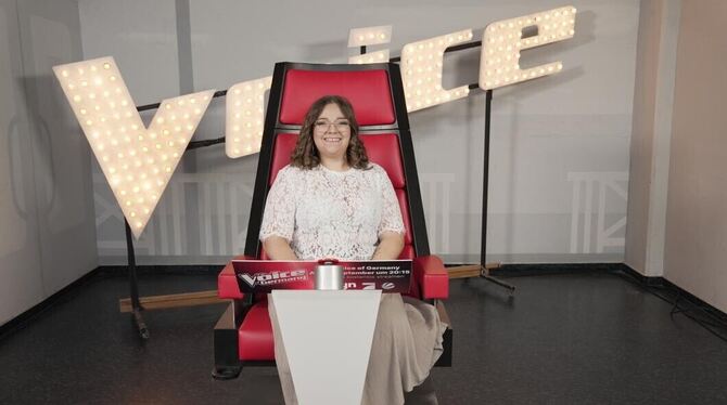 Gina Bulach betrat wieder das Berliner TV-Studio von »The Voice of Germany«.