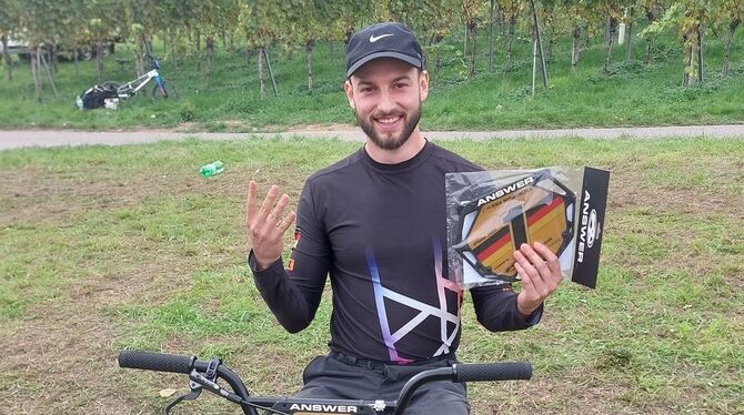 Die Nummer eins bleibt die Nummer eins: Marco Jäckel wird zum vierten Mal in Folge Bundesliga-Gesamtsieger. FOTO: VEREIN Die Nummer eins bleibt die Nummer eins: Marco Jäckel wird zum vierten Mal in Folge Bundesliga-Gesamtsieger. FOTO: VEREIN