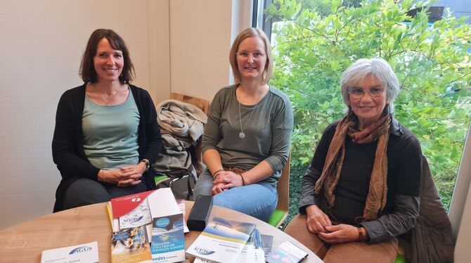 Susanne Haid, Vera Ebe und Martha Wahl (von links) bieten  Menschen, die jemanden durch Suizid verloren haben, Unterstützung in