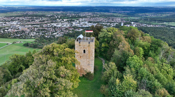 Die Achalm wird gerne auch »Reutlinger Hausberg« genannt. Doch hat sich seit dem Kauf durch die Stadt dort nicht viel getan in p