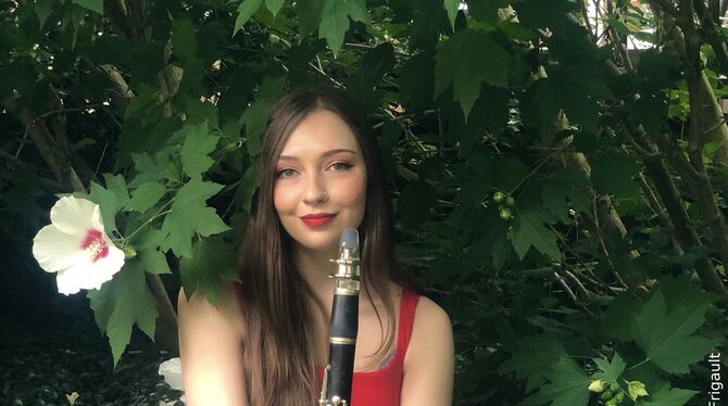 Szene Aktuell Die kanadische Klarinettistin Virginia MacDonald kommt am Samstag mit ihrem Quintet und Vater Kirk in den Jazzclub in der Mitte.