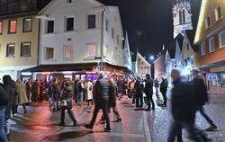 Verlängerung der Außengastro-Sperrzeit auf 1 Uhr am Wochenende? Die CDU und die WiR stellen ihren gemeinsamen Antrag nun zurück.