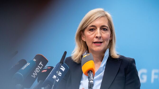 Sparpaket gegen höhere Kassenbeiträge Sparpaket gegen höhere Kassenbeiträge