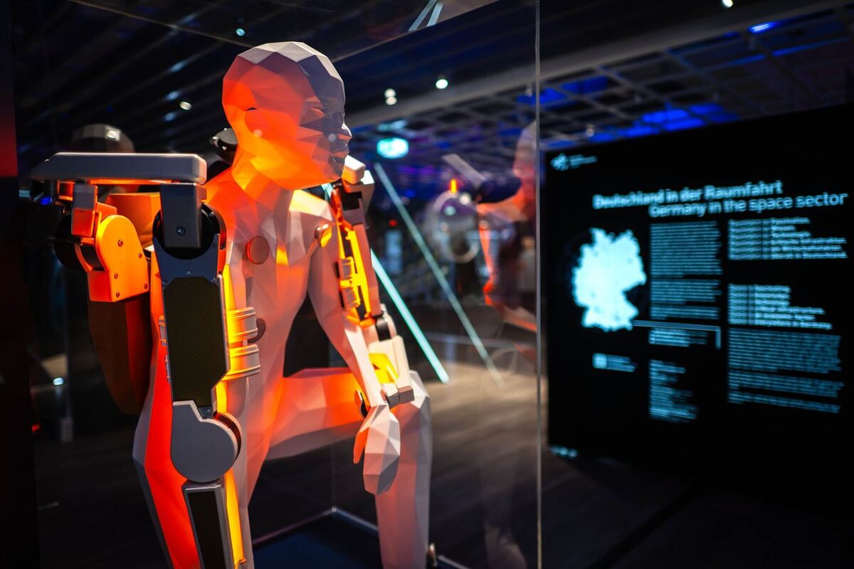 Eröffnung der Ausstellung »Space Hub Bremen«