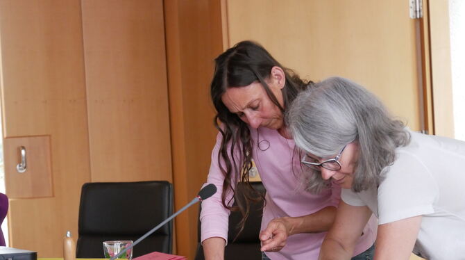 Wahlauszählung Metzingen Im Metzinger Rathaus werden die Kommunal-, Kreistags- und Europawahlen 2024 ausgezählt.