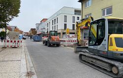 Die Innenstadt im Blick: Während in der Bahnhofstraße bereits am dritten Sanierungsabschnitt gebaut wird, hat die Stadt zwei Imm