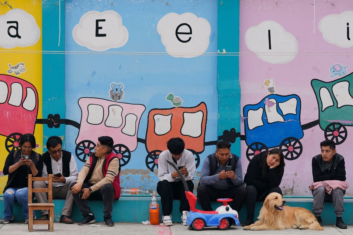 Bolivien wählt neuen Präsidenten Bolivien wählt neuen Präsidenten