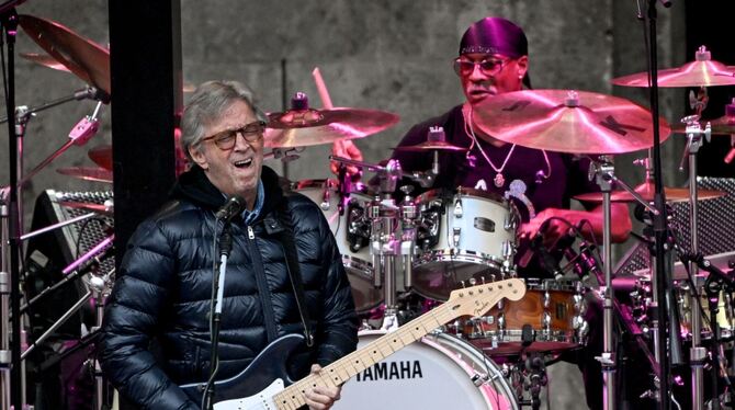 Eric Clapton tritt auf Eric Clapton tritt auf