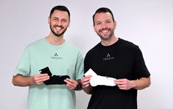 Denis Petitjean (links) und David Nau sind von den Socken.