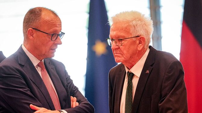 Ministerpräsidentenkonferenz unter Vorsitz Sachsens Ministerpräsidentenkonferenz unter Vorsitz Sachsens