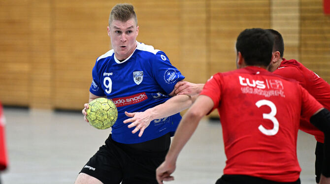 TSG-Spieler Adrian Fesseler war in der Spitzenpartie nicht zu bremsen. FOTOS: PIETH