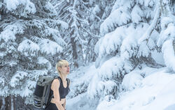 Katharina Dodik bei eine ihrer bisher größten Herausforderungen: Eiswandern bei  minus 13 Grad Celsius.