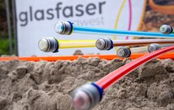 Kabel fürs schnelle Netz: In Eningen kümmert sich die OEW Breitband GmbH um die unterversorgten Gebiete.