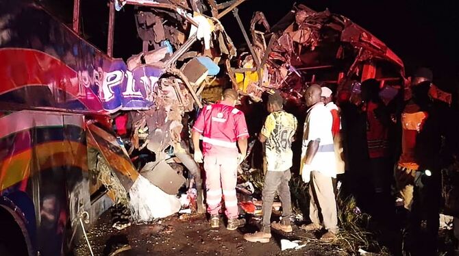 Viele Tote bei schwerem Unfall in Uganda Viele Tote bei schwerem Unfall in Uganda